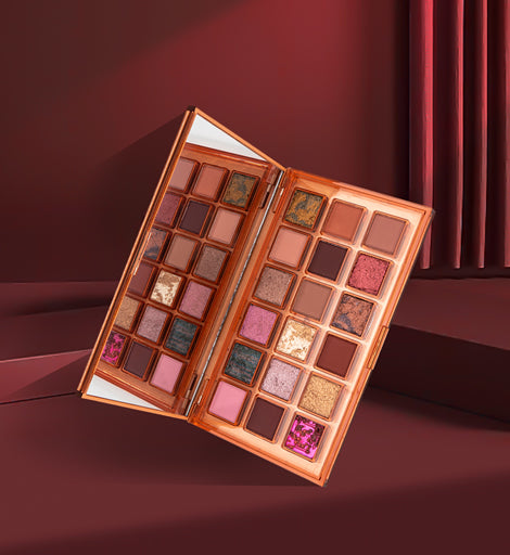 ARABELLA LONDON |18 Shades| Eyeshadow Palette | Highly pigmented