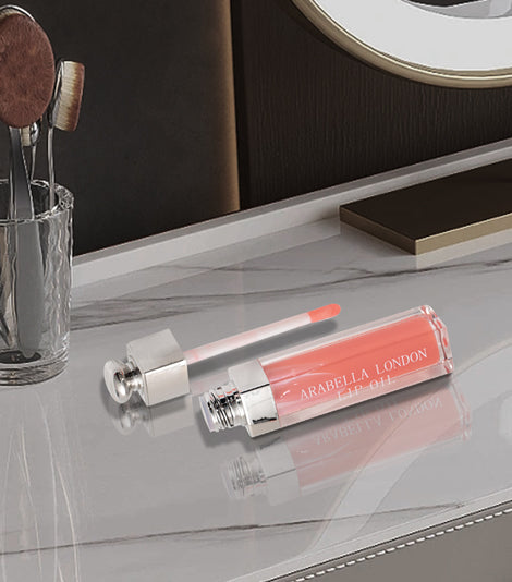 Arabella London | Lip Oil With Strawberry Flavour |Highly Pigmented
